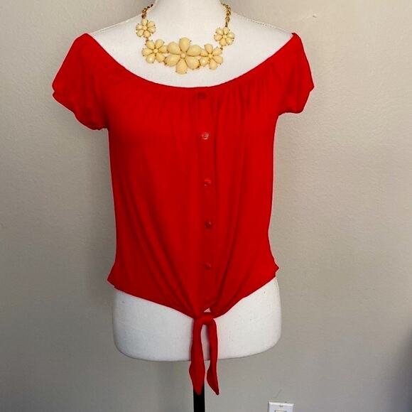 Sky and Sparrow Button Down Crop Top with Waist Tie in Red M On Off Shoulder - Picture 4 of 12